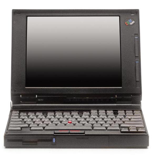第一台以ThinkPad命名的笔记本电脑700c